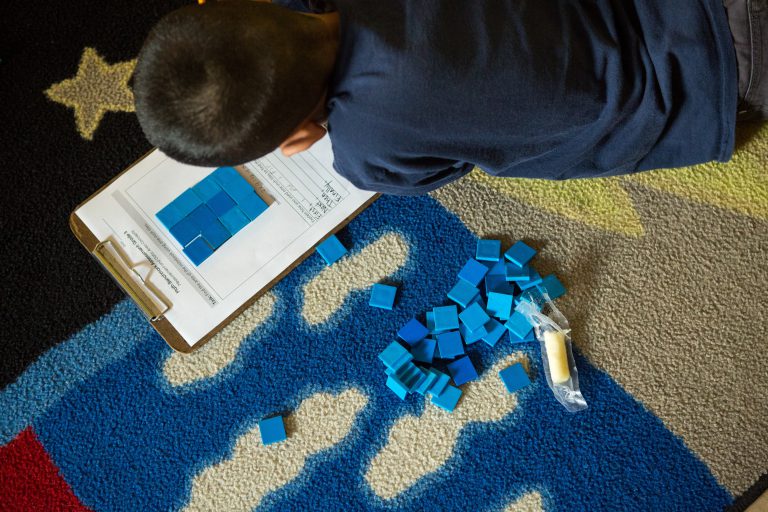 Photo by Allison Shelley for American Education: Images of Teachers and Students in Action